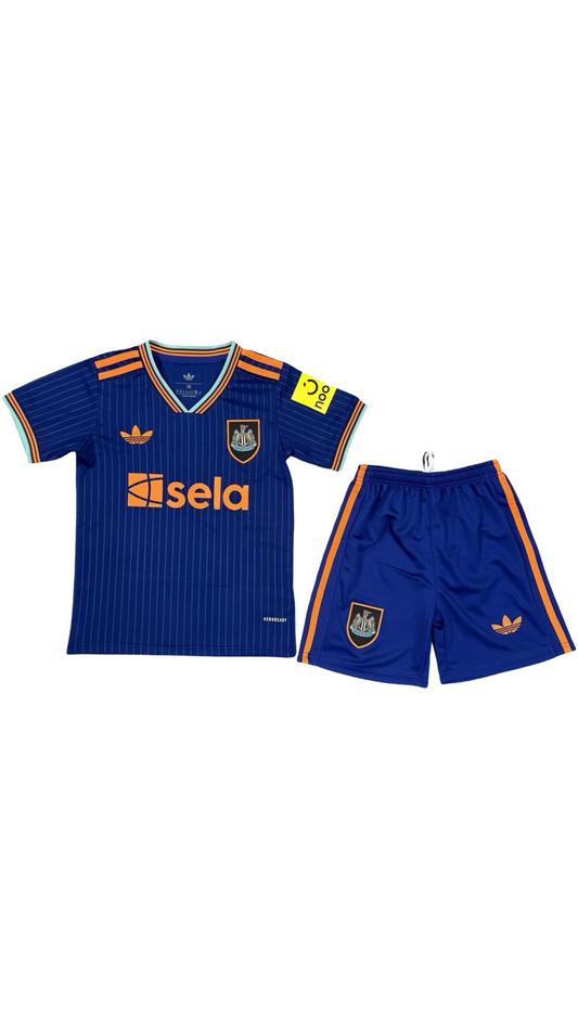 Newcastle Away (Kids)